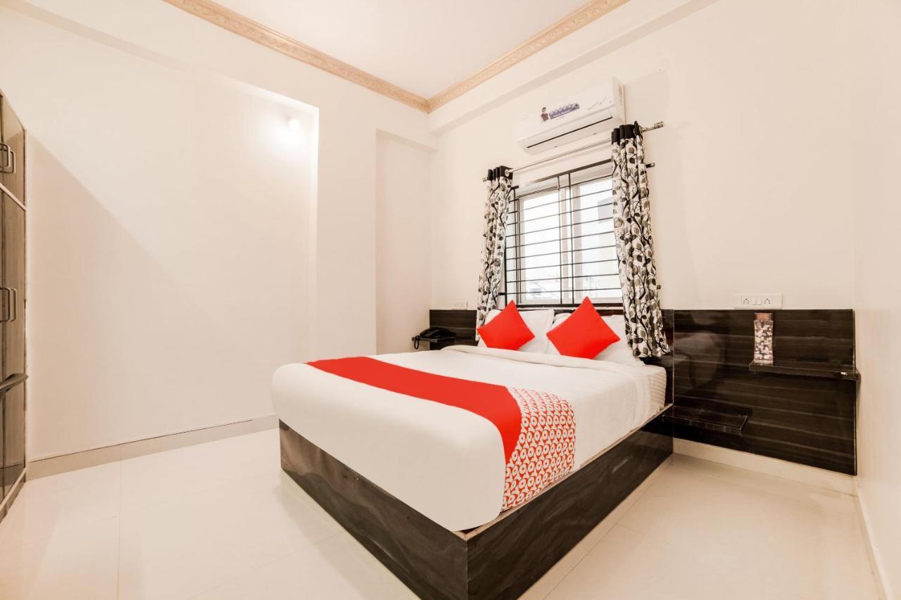 Oyo 40726 Classic Guest House Shillong Exteriör bild