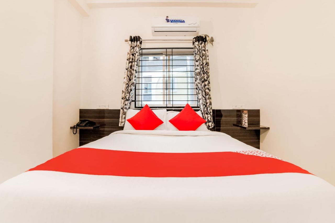 Oyo 40726 Classic Guest House Shillong Exteriör bild