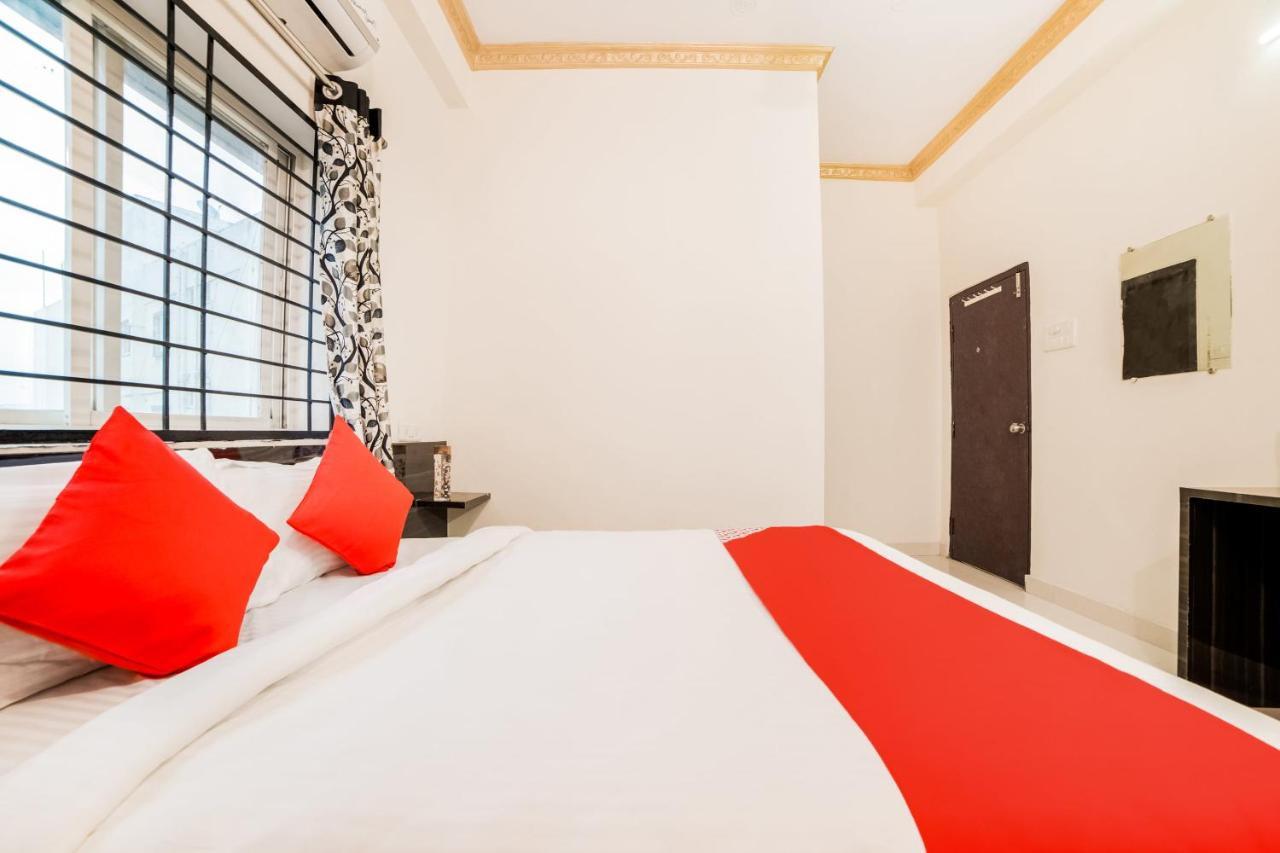 Oyo 40726 Classic Guest House Shillong Exteriör bild